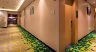 Green Tree Inn Express Fuzhou Three Lanes and Seven Alleys Nanmendou Metro Station - 3