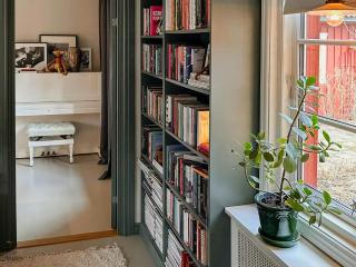 Red Farmhouse With Village Charm In Kåddis - 1