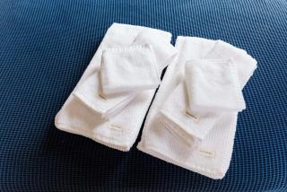 Montville Retreat Milan by Tiny Away - 4