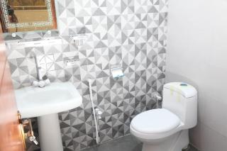 Karachi Family Guest House - 4