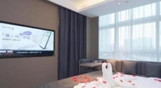 Lavande Hotel Shanghai Jing'an Shibei Gaoxin - 4