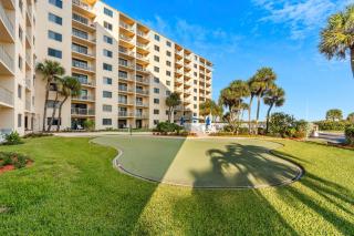 Canaveral Towers - Oceanfront Condos with Pool and Mini Golf by Port Canaveral - Cocoa Beach - 6