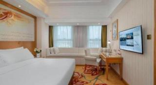 Vienna Hotel Zhengzhou Only Henan Movie Town - 5