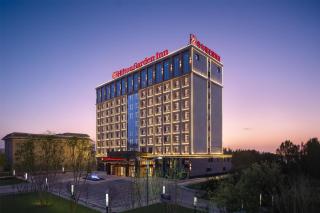 Hilton Garden Inn Jinghe County - 7