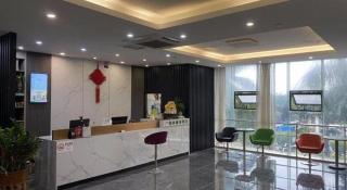 GreenTree Inn Shenzhen Guanggang Port Futian South Road Express Hotel - 4