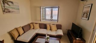 2 room apartman Budva - 4