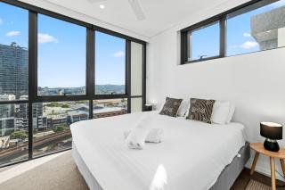 Art House with 2 Kingbeds at Cultural Centre - Brisbane - 3