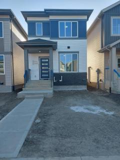 The Blessed Family Home-4bedrooms 3washrooms - 0