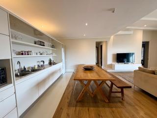 The Gallery Dream Family Suite - 9