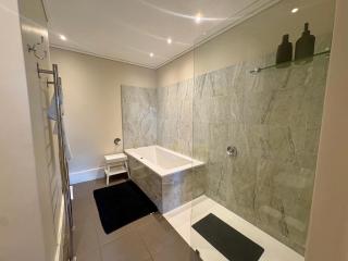 The Gallery Dream Family Suite - 4