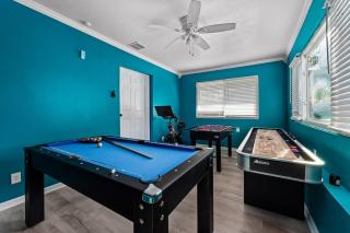 Family Friendly Oasis 5 Min to Indian Shores Beach Heated Pool & Game Room - 7