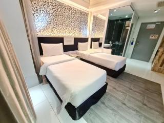 Arenaa Star Hotel - 3