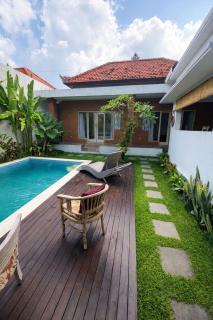 Luxury 2BR Villa - 2