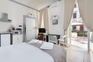 Next to the Duomo of Florence, Raffaello, with Private Patio - Florenz - 3