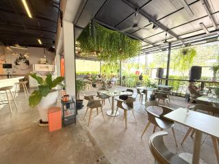 APPLE HOUSE Phuket Nomad Cabins Near Bang Tao & Surin Beach - 4