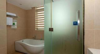 Xiamen Blue Peninsula Hotel - 2