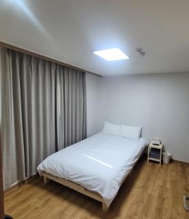 Unseo Stay Guesthouse - 8
