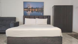 Am Service Apartment Times Square - 3