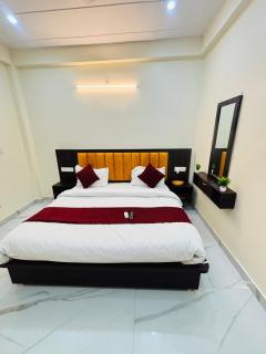 Hotel Abhinandan Hotels & Suites - Ayodhya - 7