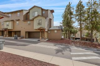 Moonlight Ridge Spacious Townhome 3 miles from Downtown AC Garage Near Snowbowl - Flagstaff - 5