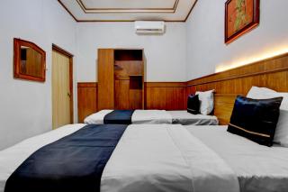 OYO 3934 Hotel Istana - 4