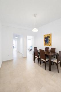 Comfy apartment in Pagrati - 1