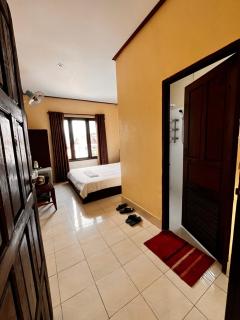 Camellia Hotel - 6
