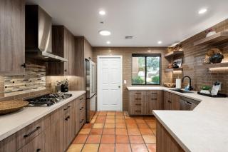 Exclusive Boulders Retreat near Downtown Cave Creek hiking scenic views. - 7