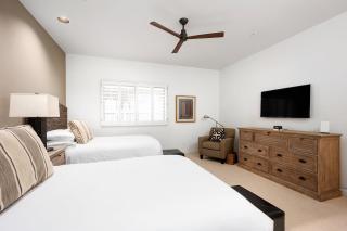 Exclusive Boulders Retreat near Downtown Cave Creek hiking scenic views. - 4