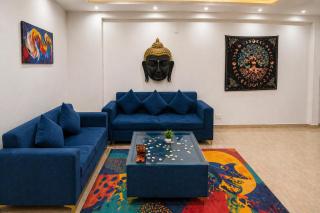 3BHK with spacious living room near Airport, South Delhi - 3