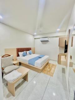 Hotel Sulin Prahladnagar - 1