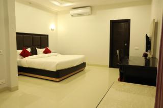 Chandra Grand - 4