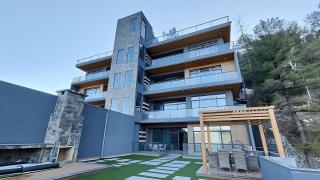 Ultra Luxury Boutique Apartment - Murree - 9