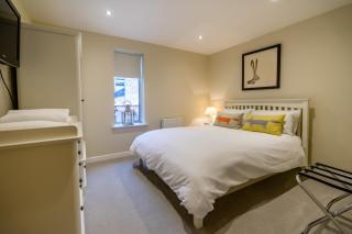 10 Stonegate Court - 6