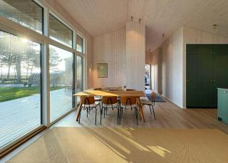 Architect-Designed House By The Sea - 2