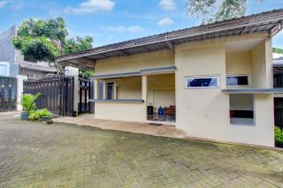 Hotel O House Of Fosil Syariah - 9
