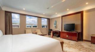 Chutian Guangdong International Hotel - 5
