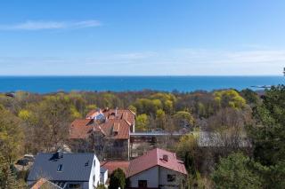 Bright & Modern Apartment with Balcony and Seaview by Noclegi Renters - 9