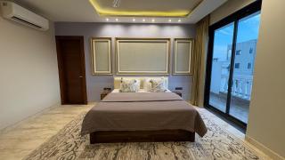 Luxury 4BHK in Sector 43 Gurgaon - 9