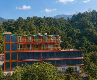Brother's Hotel & Restaurant Chamakripul - 9