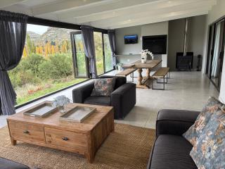 107 Clarens Golf Villa - 1