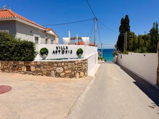 Anatoli deluxe apartments & villa antonis - 3