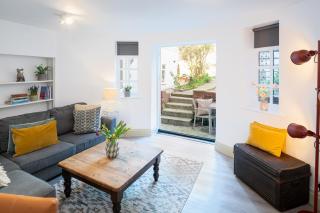 Large Garden Flat sleeps 6 Central Exmouth - 5