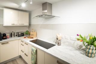 Large Garden Flat sleeps 6 Central Exmouth - 2