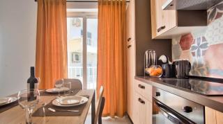 Tower Road Apartments & Penthouse with Heated Jacuzzi - 2