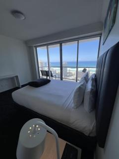 Beside Still Waters Luxury Escape - 0