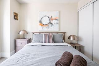 Incredible 2BR Luxury Executive Suite with Parking - 6