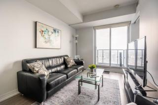 Newly Designed 2BR Executive Suite - Sleeps 3 - 4