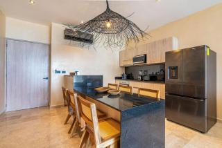 Luxury Beachfront 3BR Appartment - 2