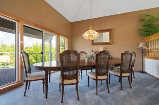 Riverway Retreat - 2